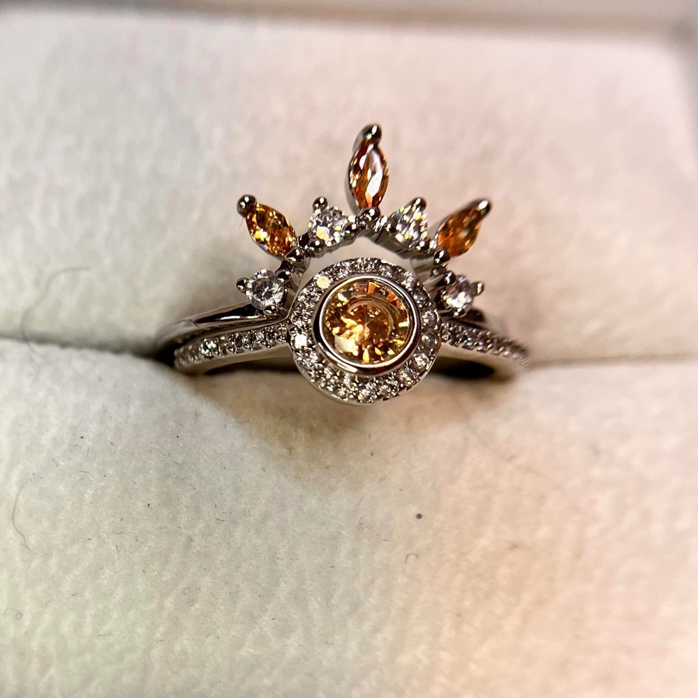 Bomb Party "Girl Boss Unicorn" Dark Smokey Topaz Cubic Zirconia + Rhodium Platin